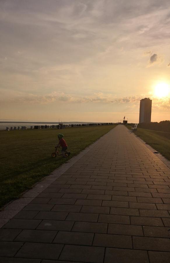 Ferienwohnung Fuer Grosse Familien Im Haus Akunak Büsum Εξωτερικό φωτογραφία